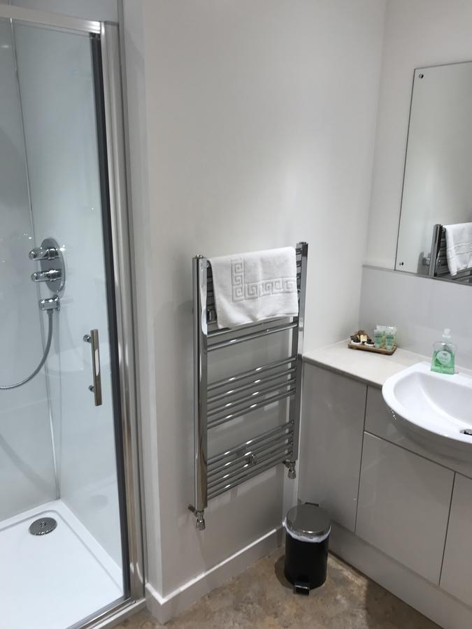 פורטרי Caledonian Hotel מראה חיצוני תמונה
