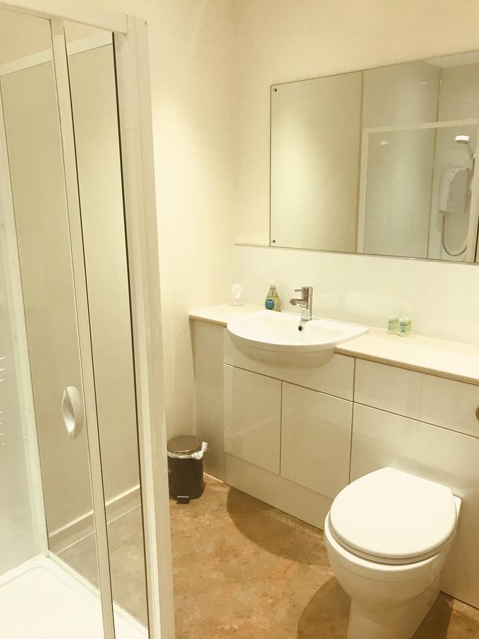 פורטרי Caledonian Hotel מראה חיצוני תמונה